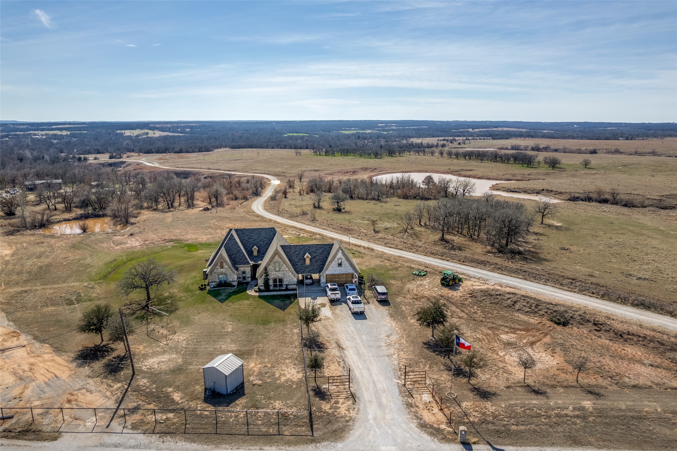 1233 County Road 3550 Paradise TX 76073