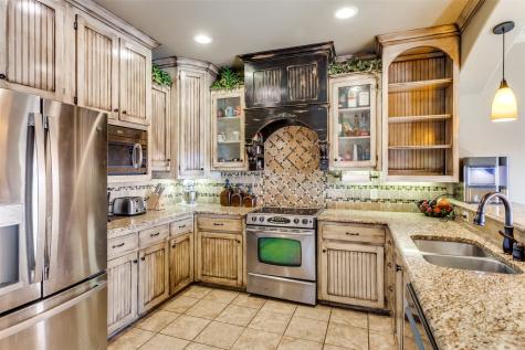1233 County Road 3550 Paradise TX 76073