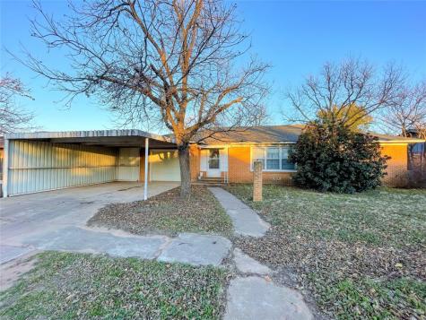 805 Sunny Avenue Rule TX 79547