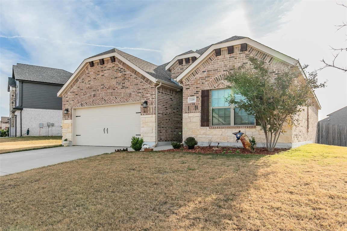 129 Creekside Drive Sanger TX 76266