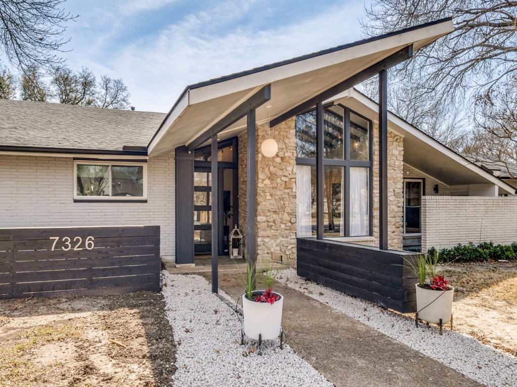 7326 Spring Valley Road Dallas TX 75254