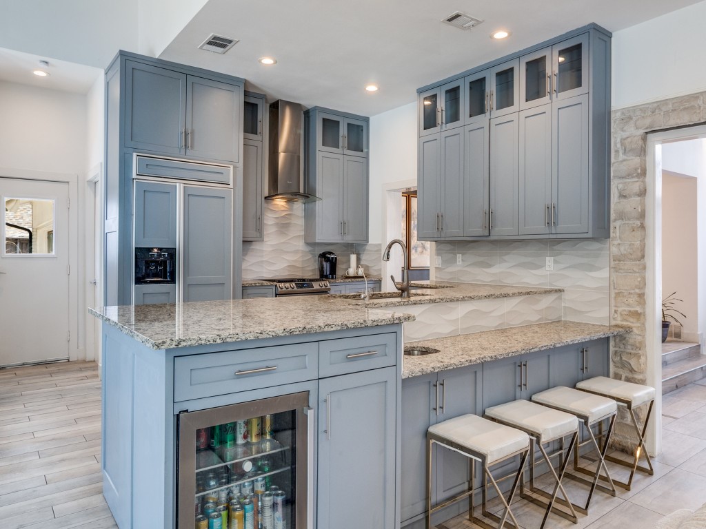 7326 Spring Valley Road Dallas TX 75254
