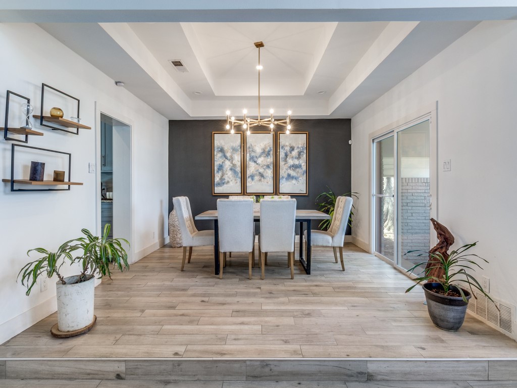 7326 Spring Valley Road Dallas TX 75254