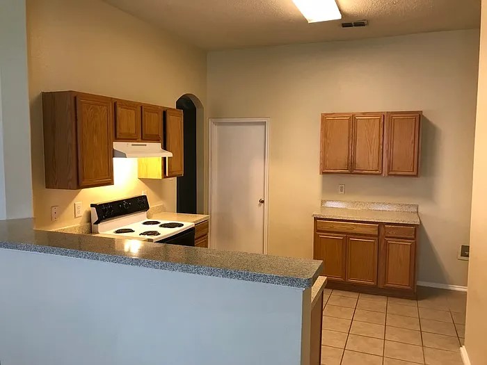 516 Ashdale Drive Fort Worth TX 76140