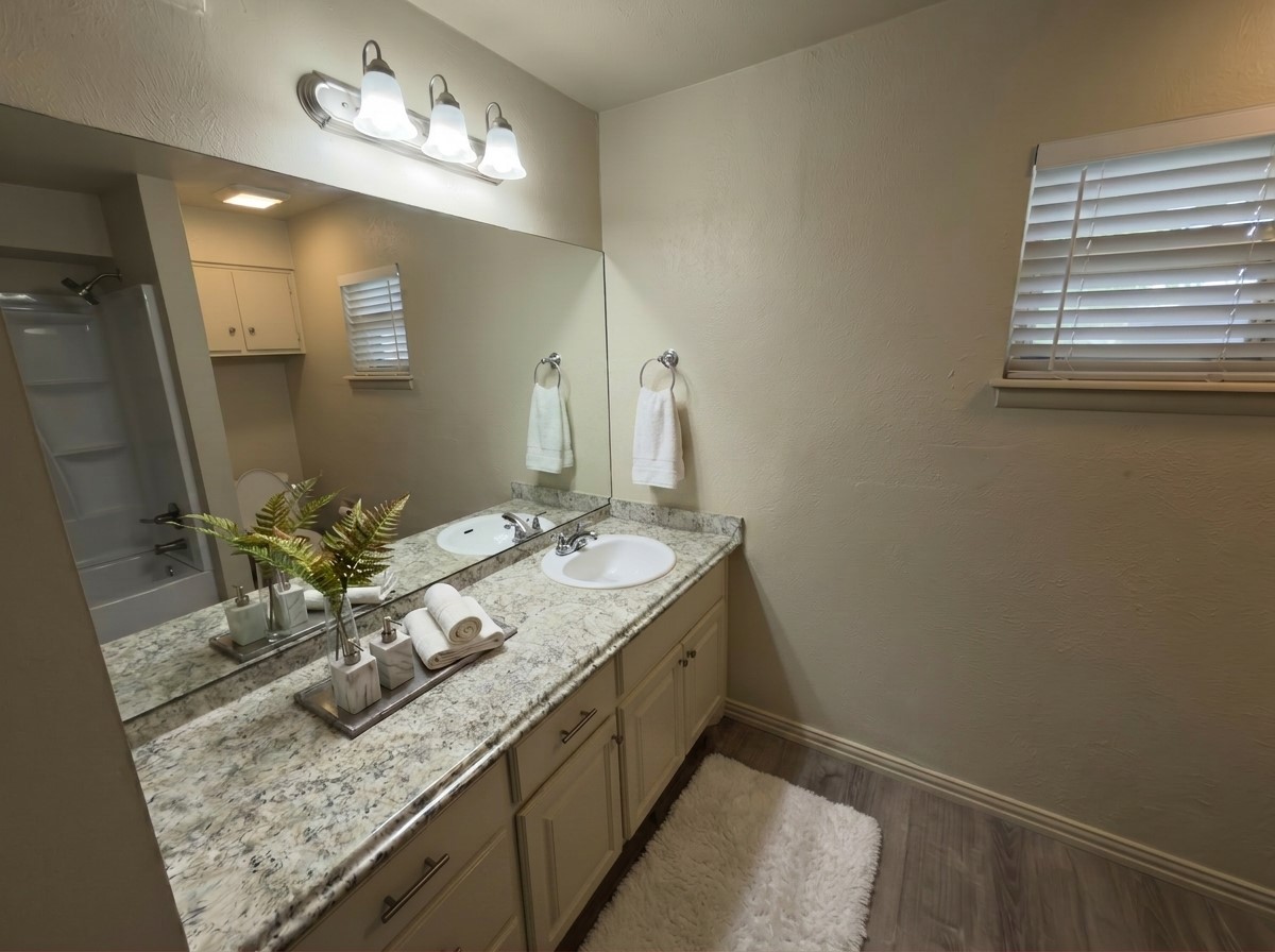 2008 Bradford Drive Arlington TX 76010