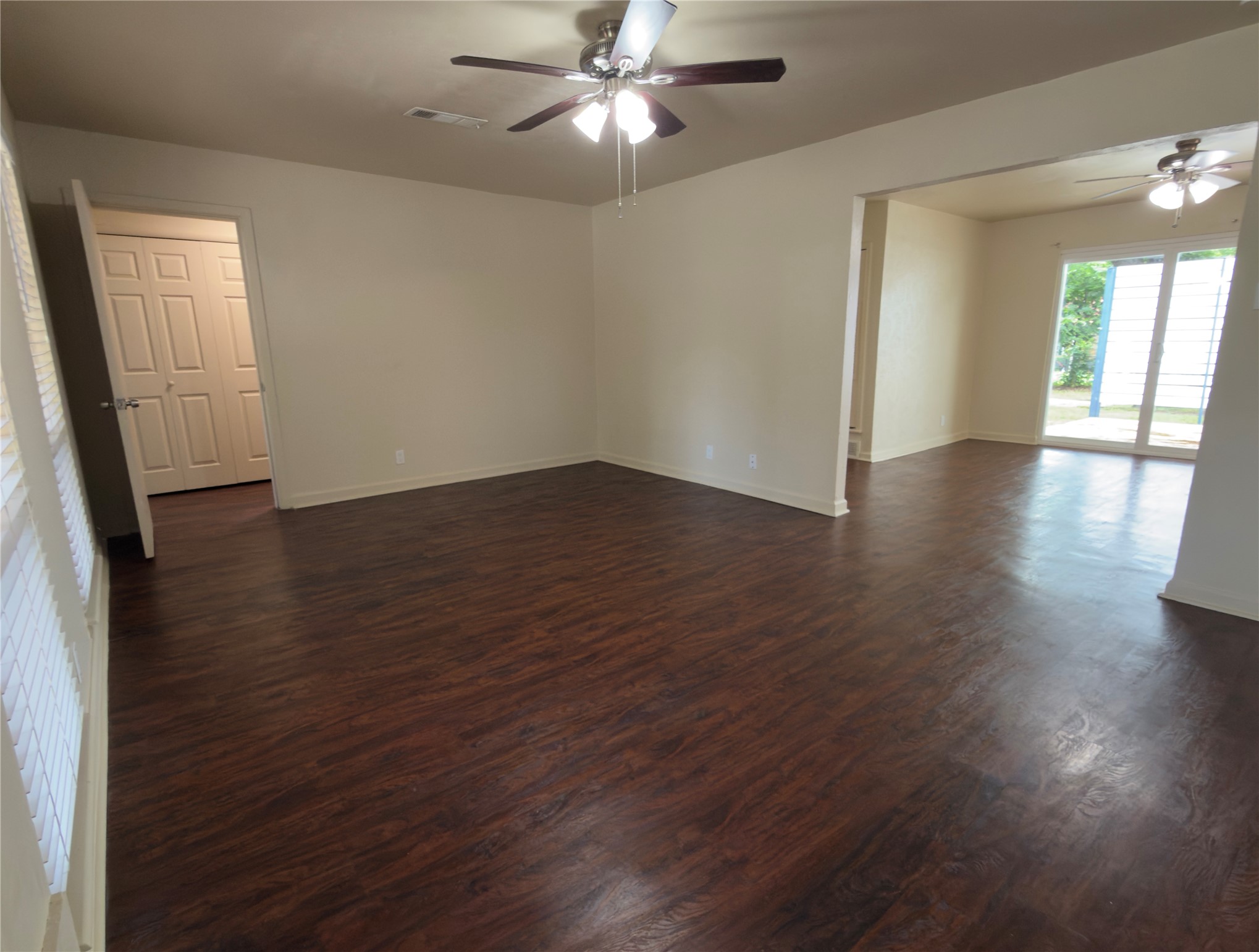 2008 Bradford Drive Arlington TX 76010