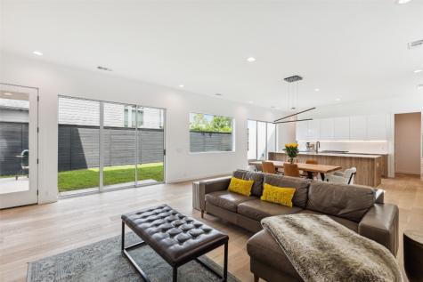 4819 Cowan Avenue Dallas TX 75209