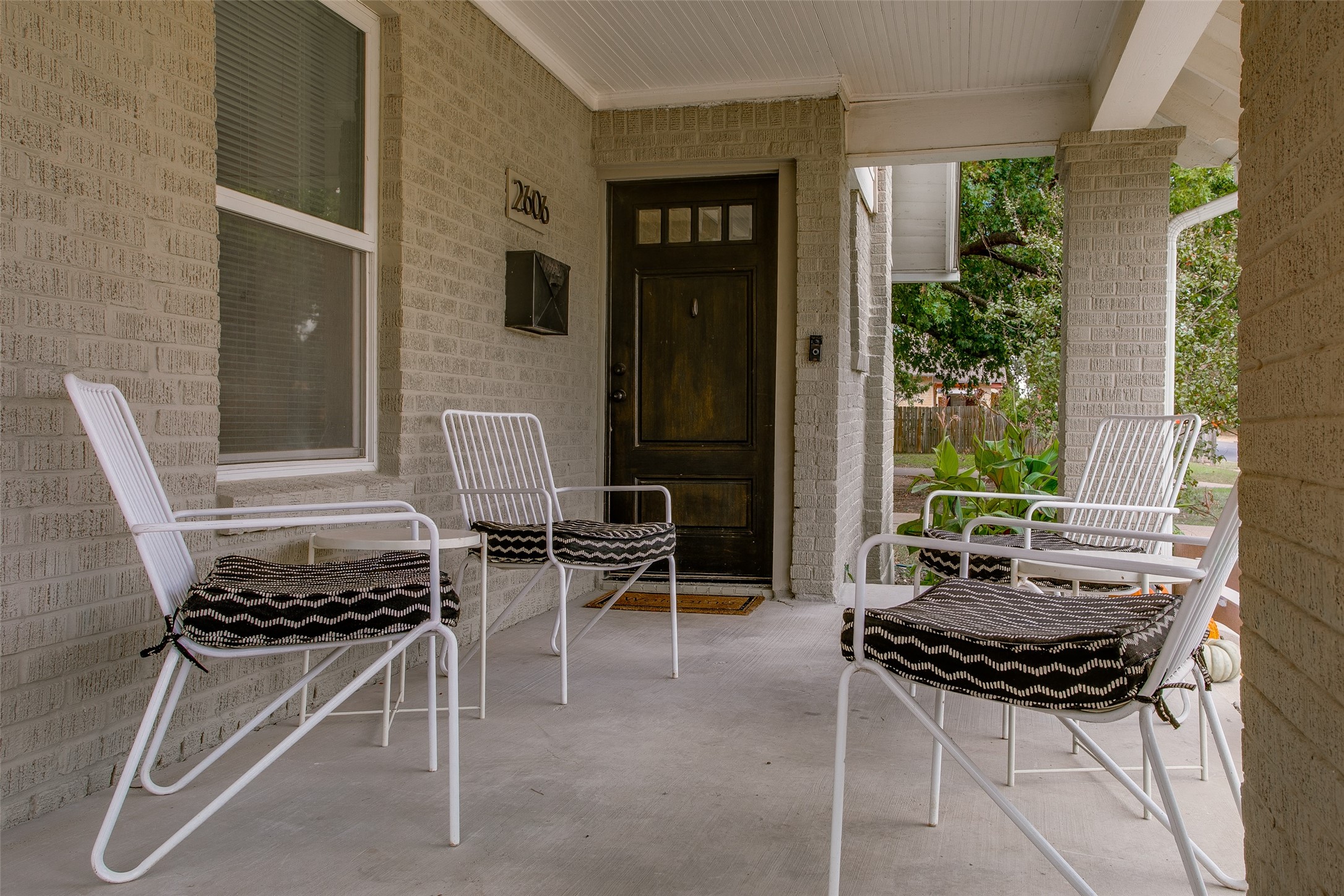 2606 W 12th Street Dallas TX 75211