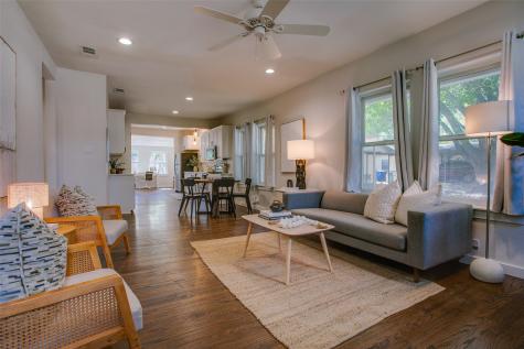 2606 W 12th Street Dallas TX 75211