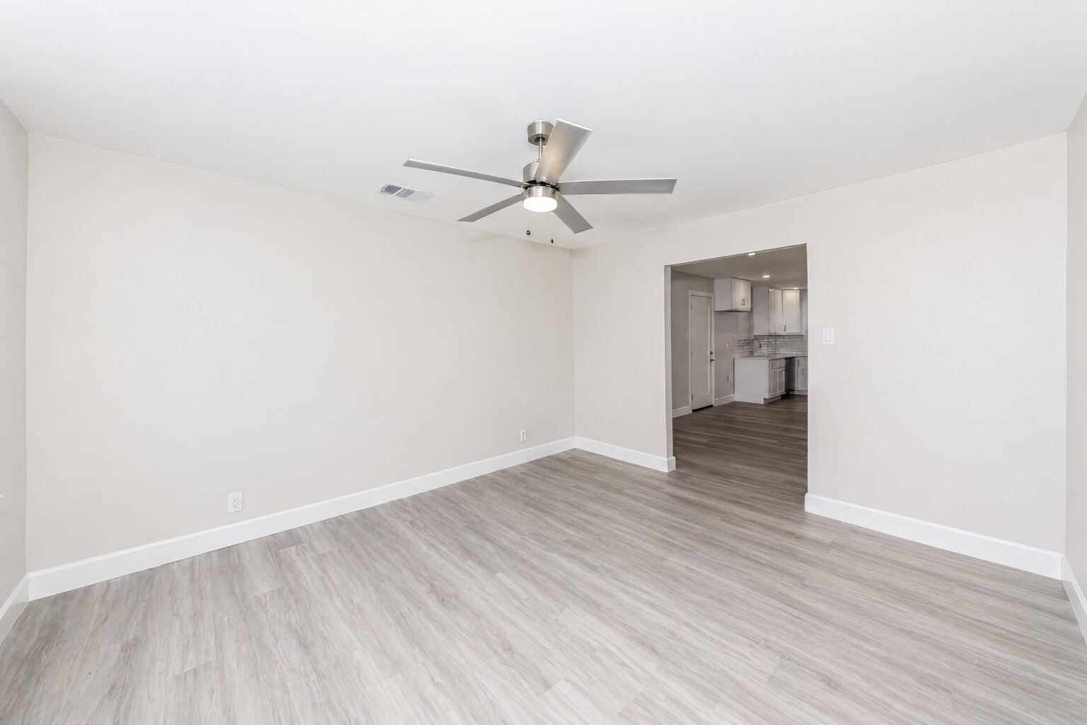 504 Pecan Street Crowley TX 76036