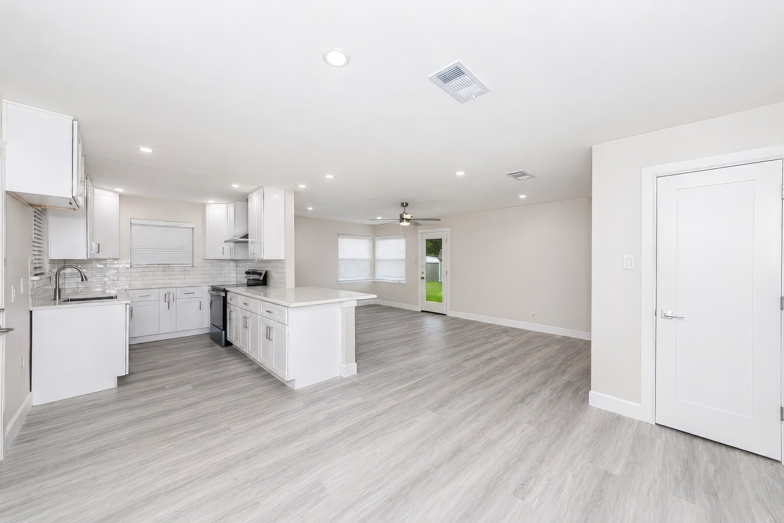 504 Pecan Street Crowley TX 76036