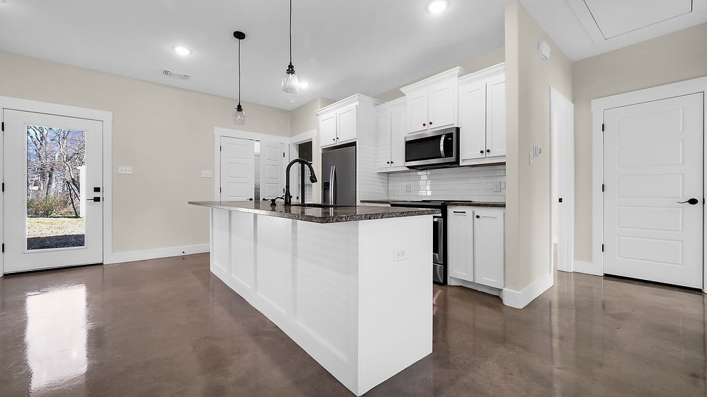 727 E Gandy Street Denison TX 75021