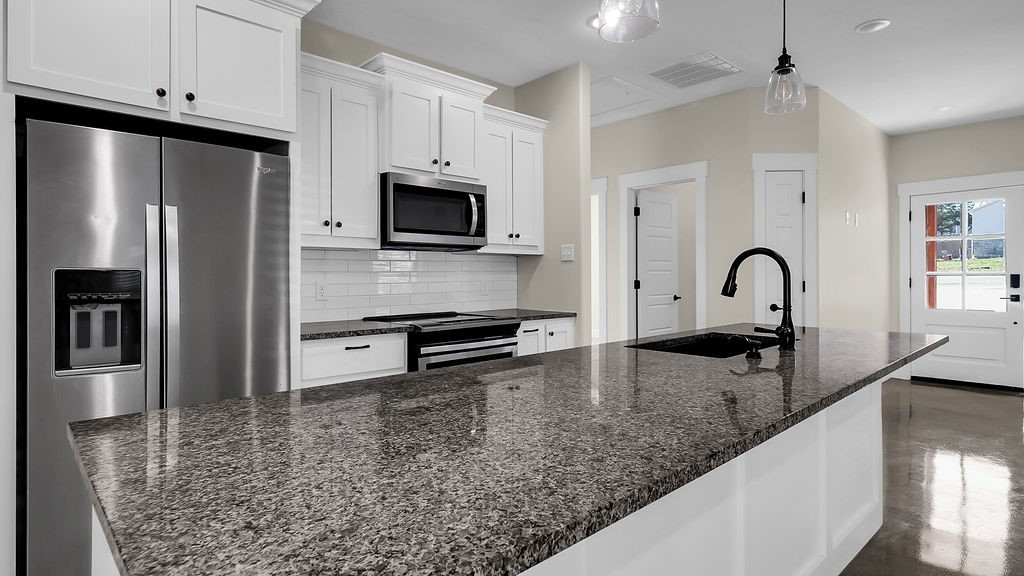 727 E Gandy Street Denison TX 75021