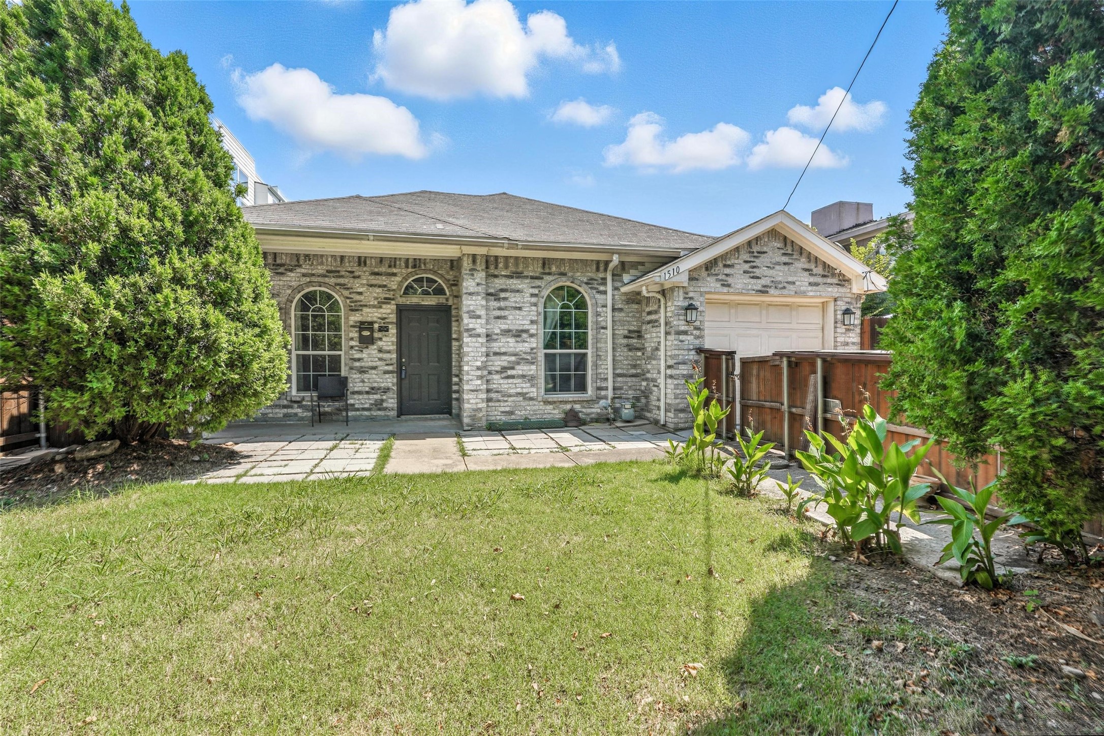 1510 N Carroll Avenue Dallas TX 75204