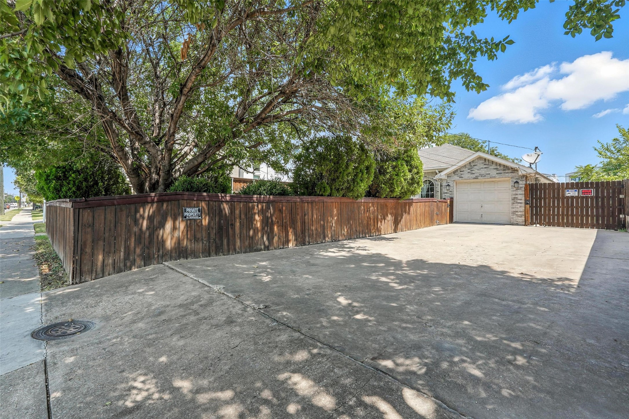 1510 N Carroll Avenue Dallas TX 75204