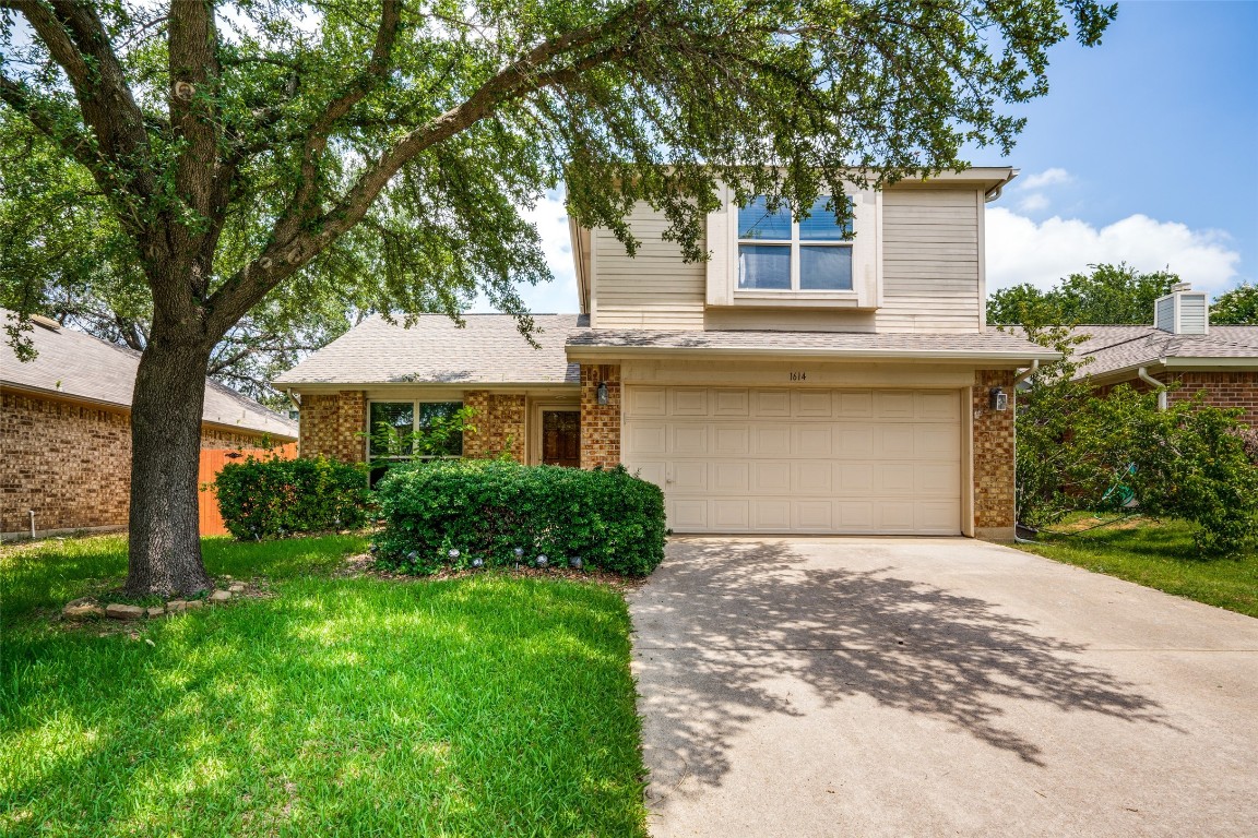 1614 Stoneway Drive Grapevine TX 76051