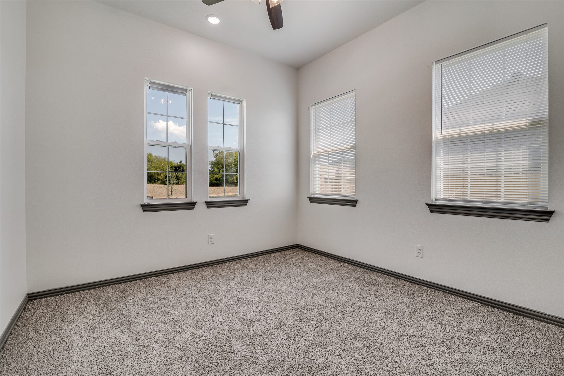 701 Lakeland Drive West Tawakoni TX 75474