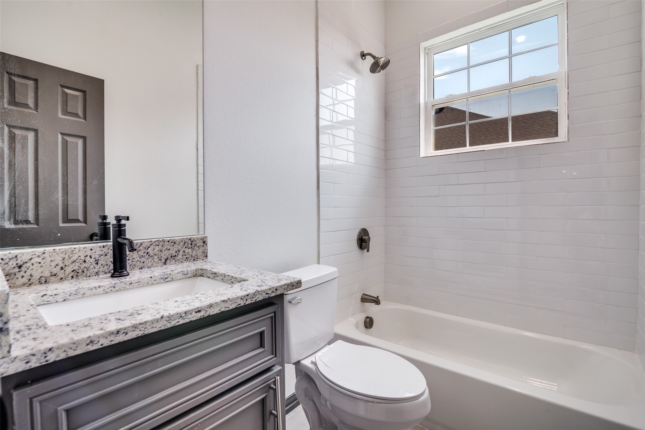 701 Lakeland Drive West Tawakoni TX 75474