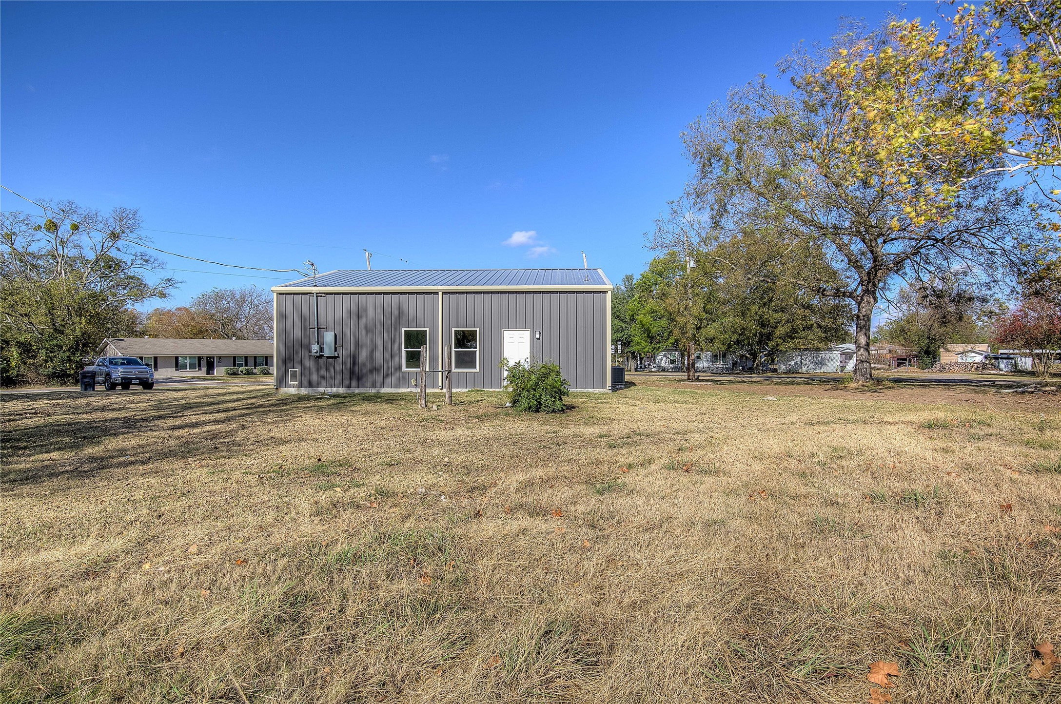 520 N 1st Street Point TX 75472