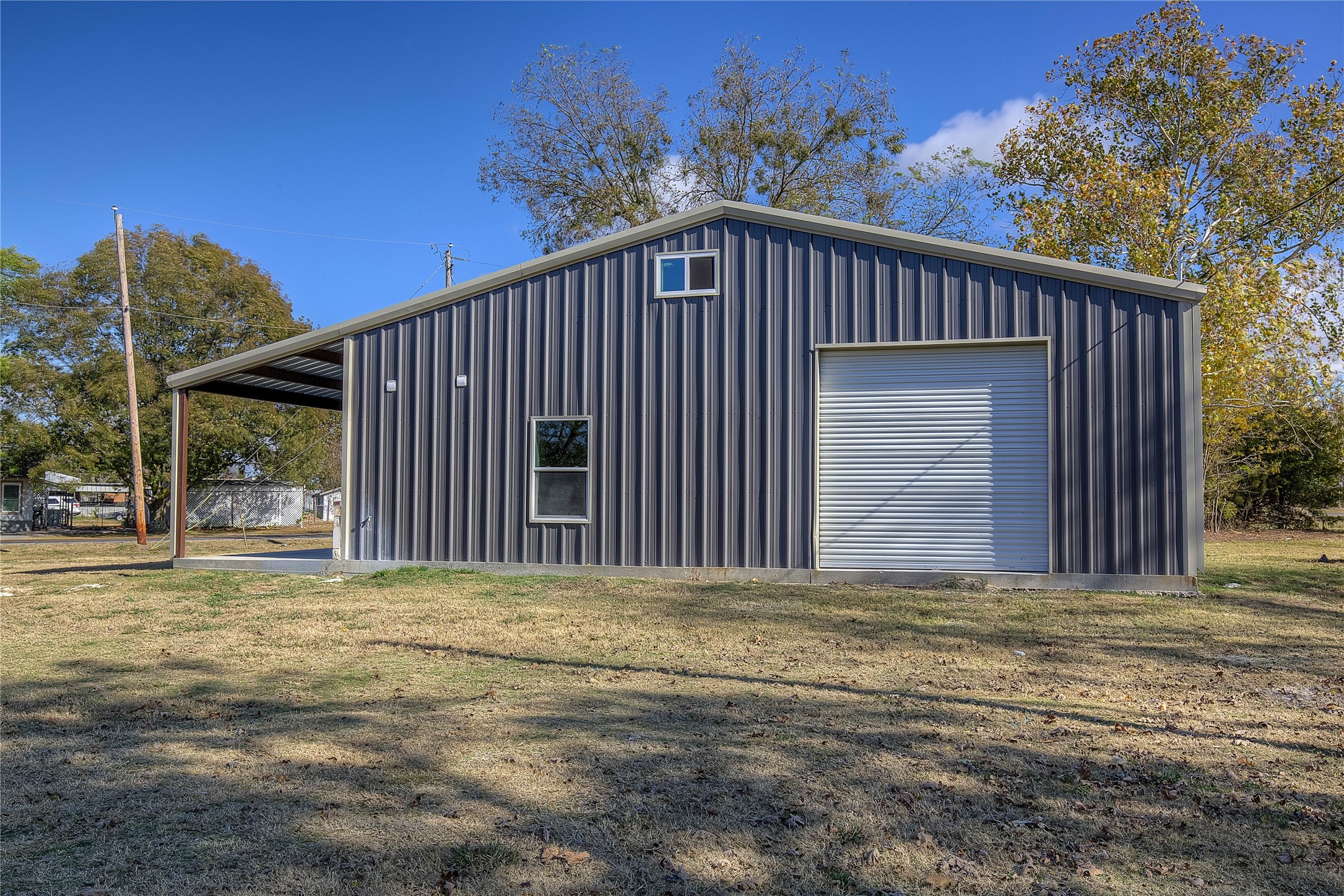 520 N 1st Street Point TX 75472