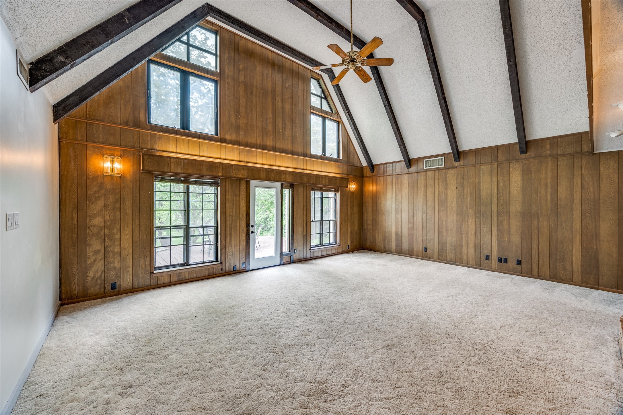 1565 Greer Road Sadler TX 76264