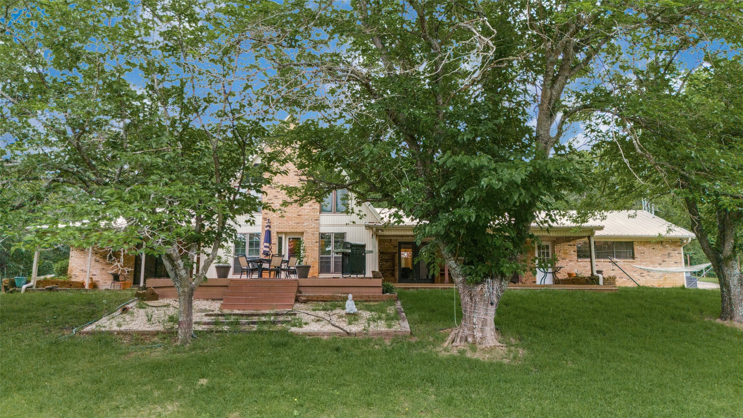 1565 Greer Road Sadler TX 76264