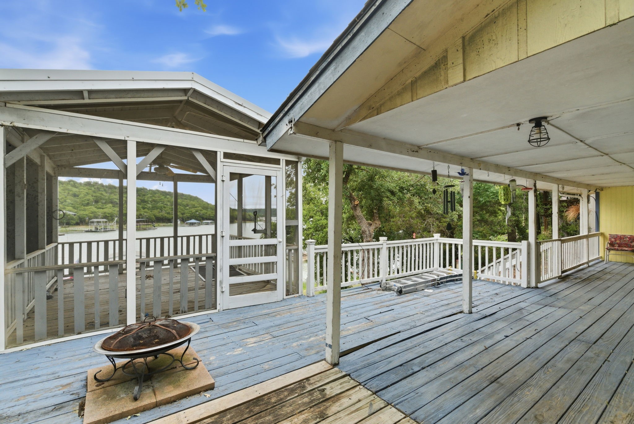 1798 S Lakeview Drive Gordon TX 76453