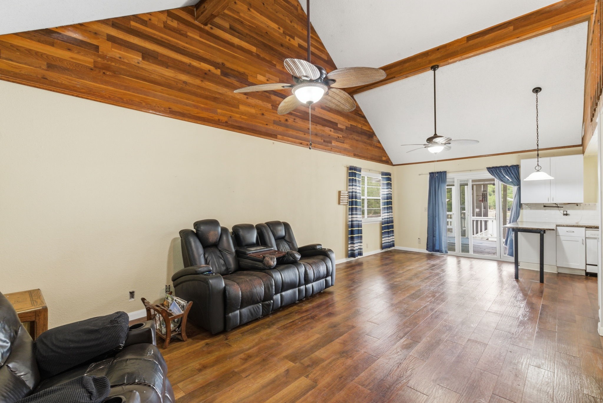 1798 S Lakeview Drive Gordon TX 76453