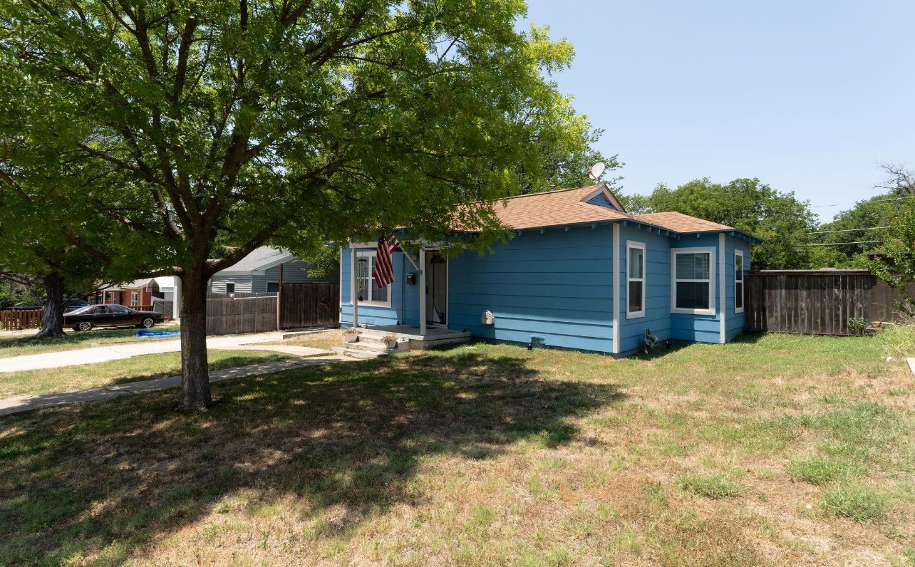 7416 Gaston Avenue Fort Worth TX 76116