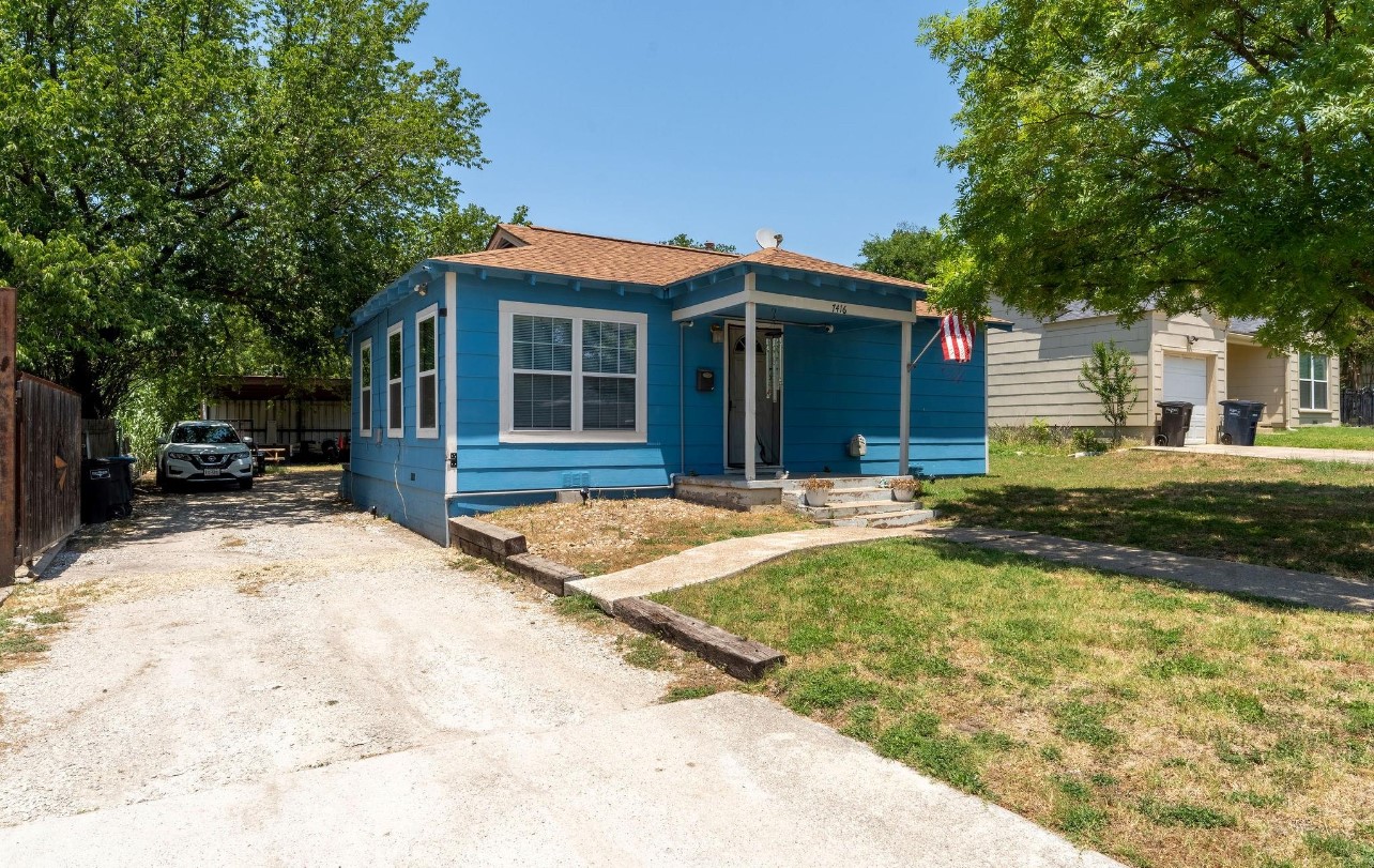 7416 Gaston Avenue Fort Worth TX 76116