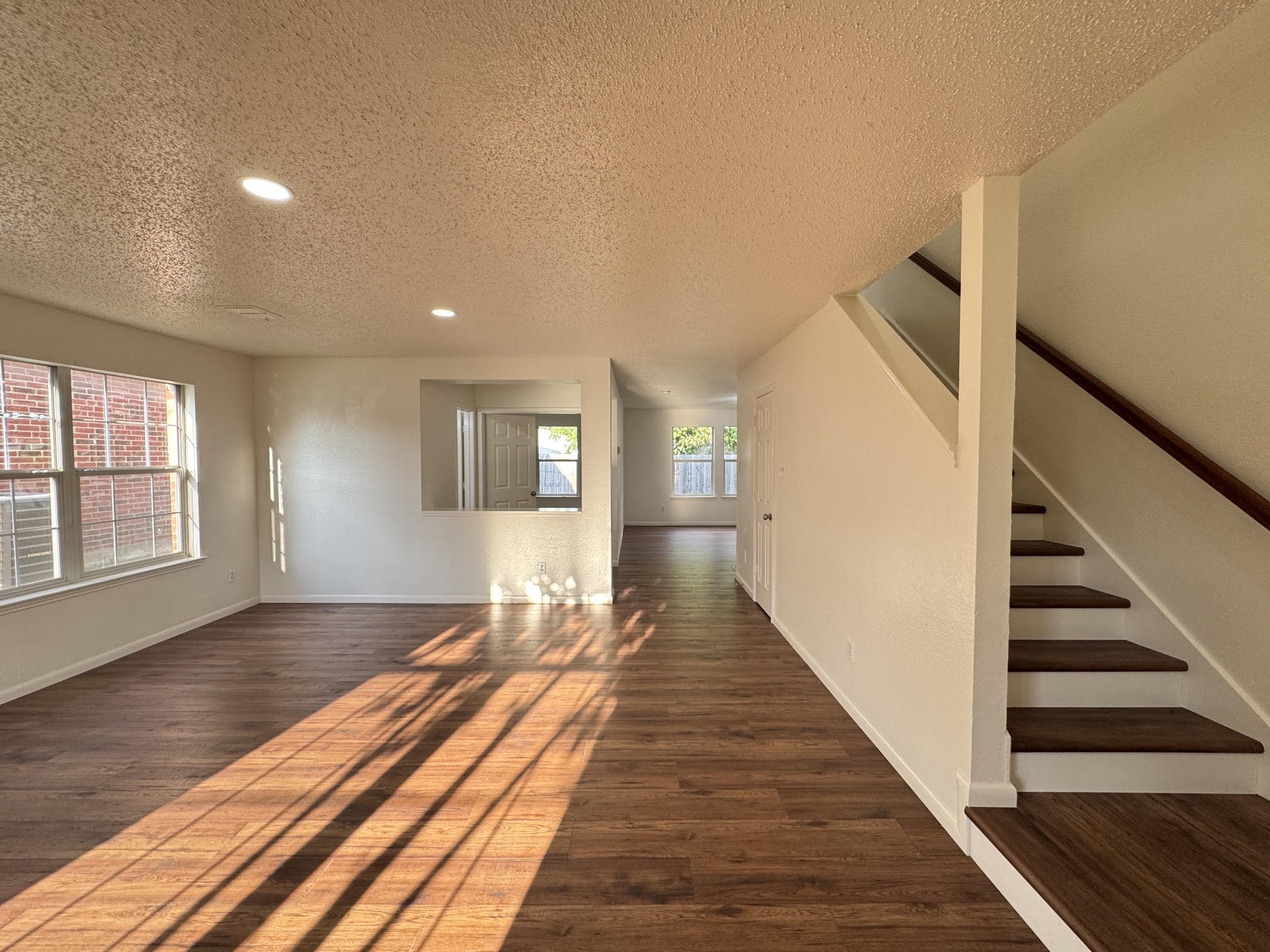 7305 Marsland Lane Arlington TX 76001