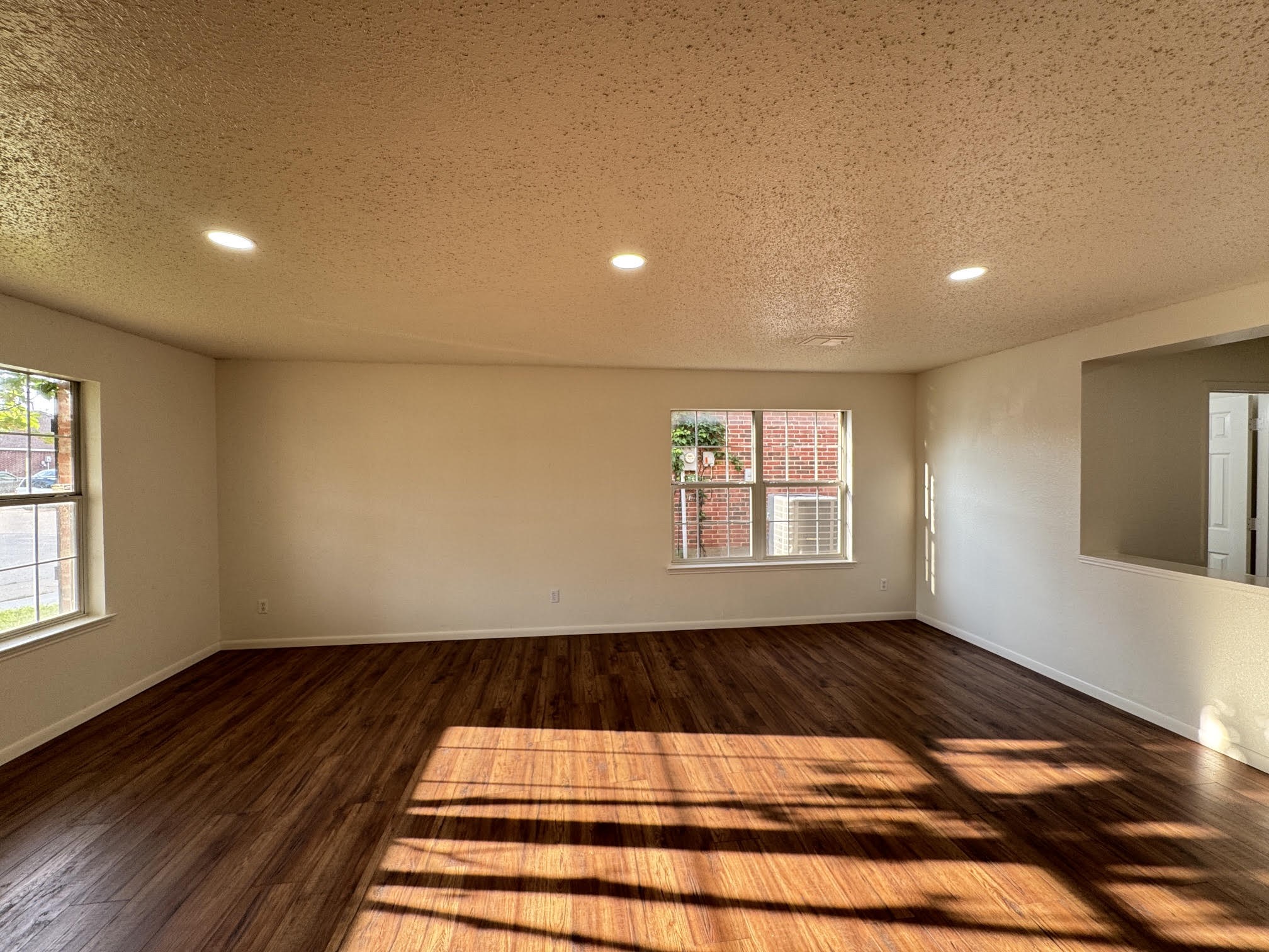 7305 Marsland Lane Arlington TX 76001