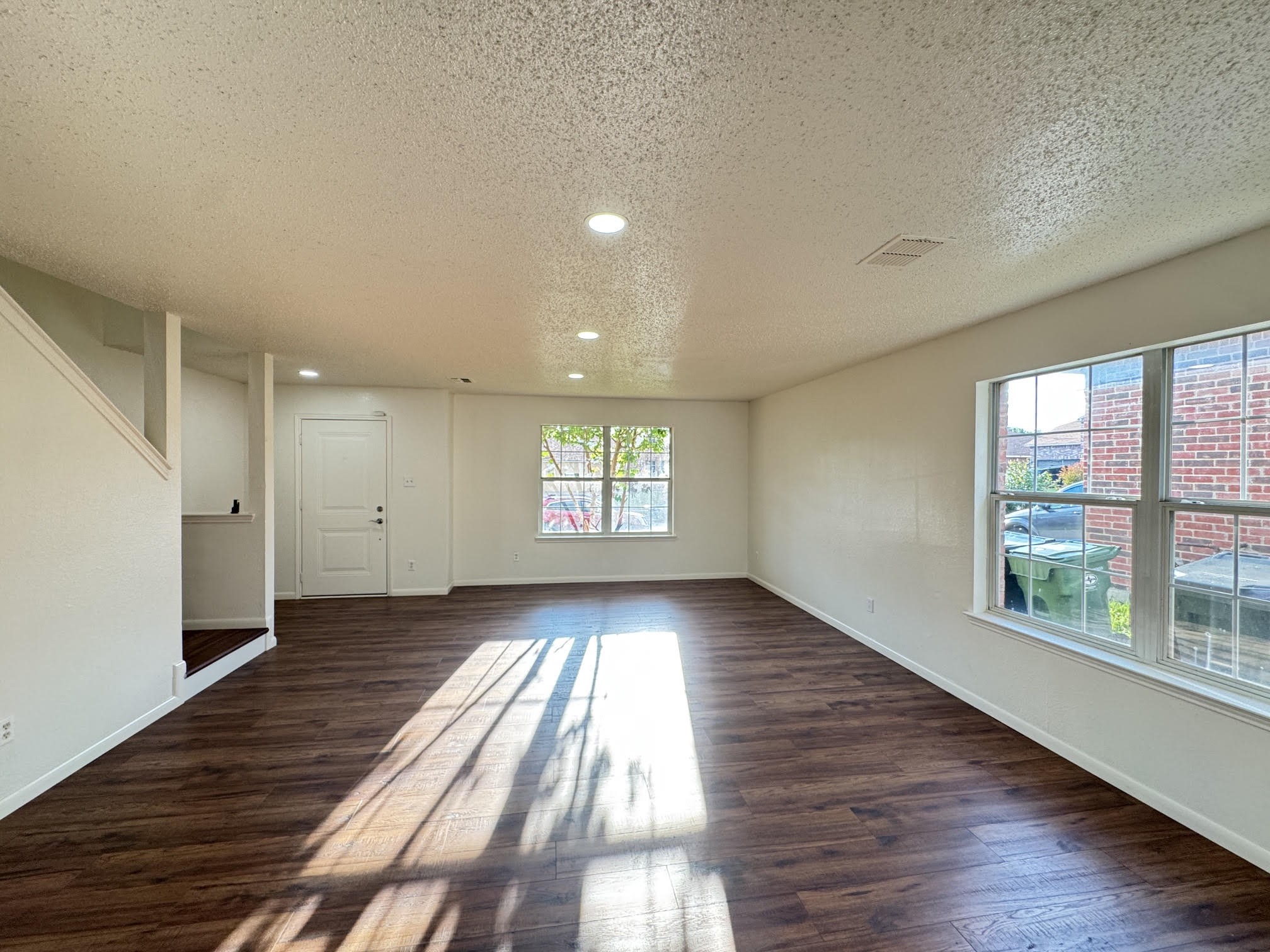 7305 Marsland Lane Arlington TX 76001