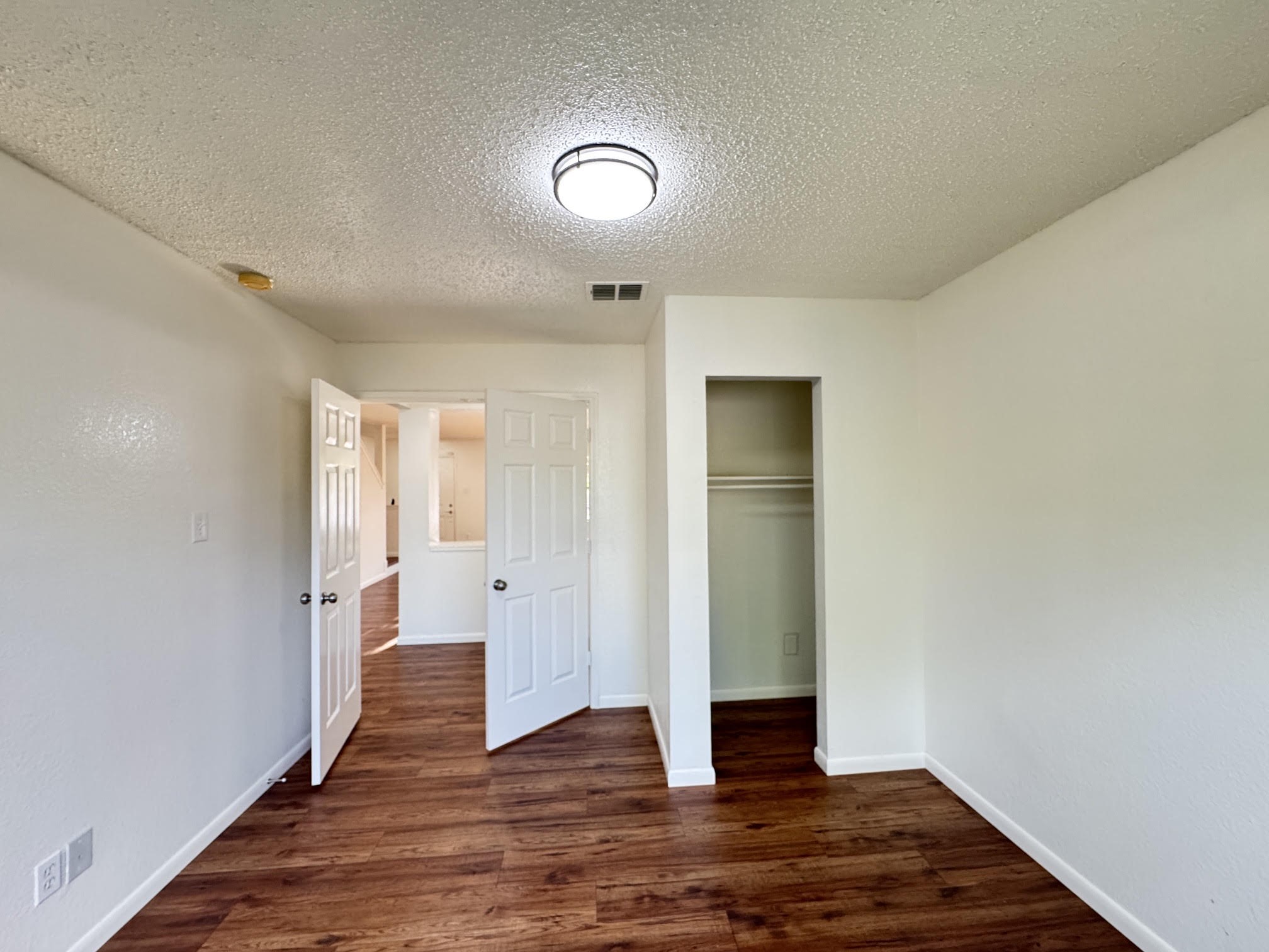 7305 Marsland Lane Arlington TX 76001