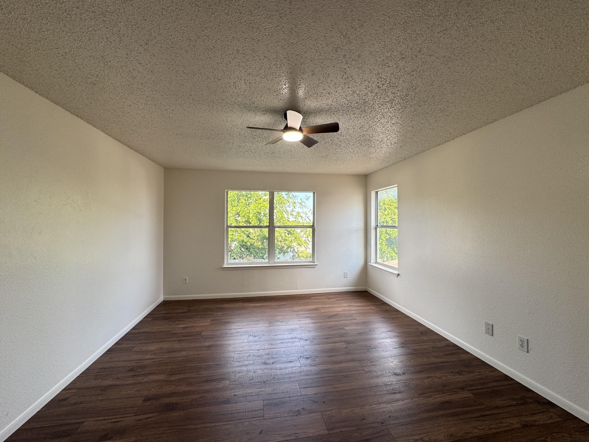 7305 Marsland Lane Arlington TX 76001