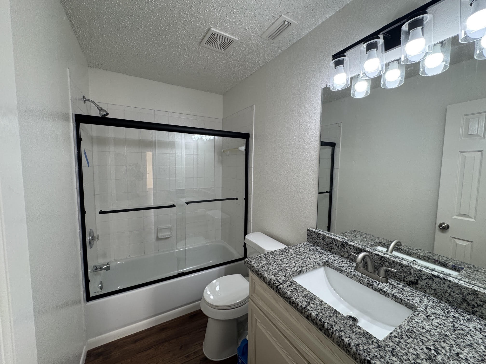 7305 Marsland Lane Arlington TX 76001
