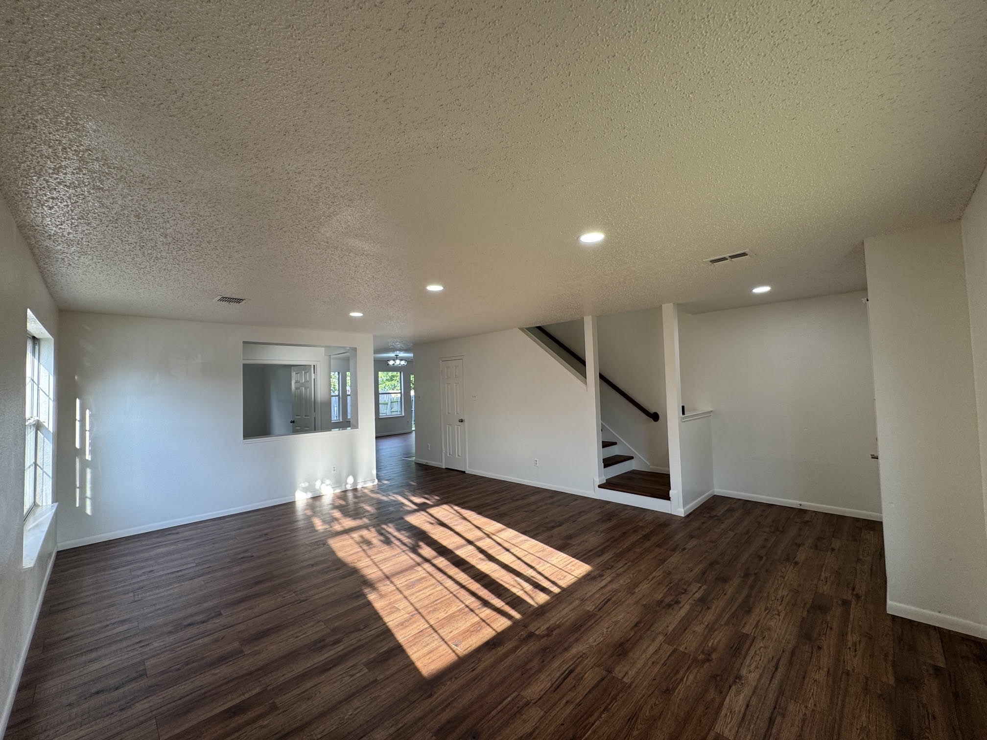 7305 Marsland Lane Arlington TX 76001