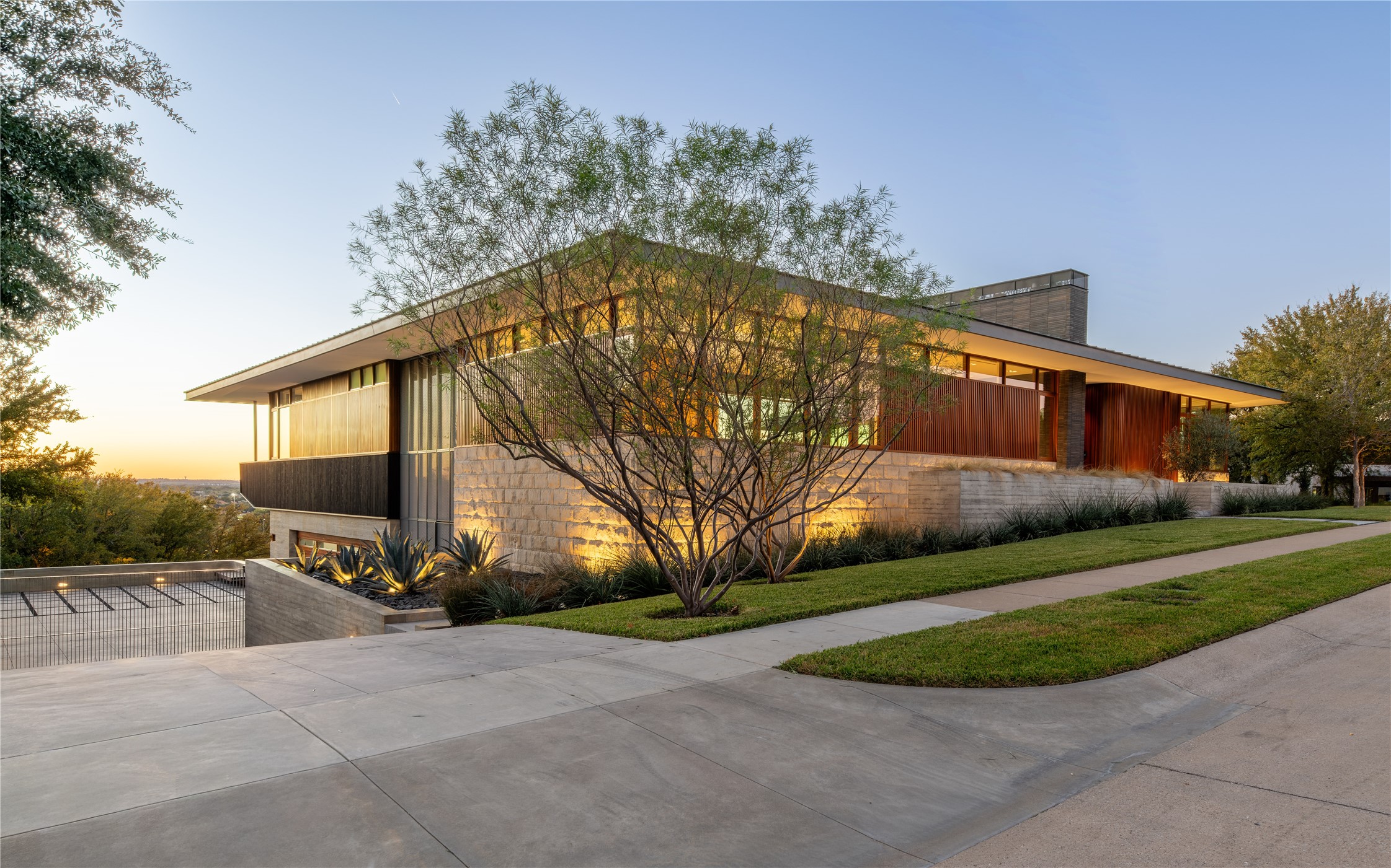 3736 Aviemore Fort Worth TX 76109
