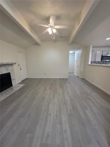 323 Valley Spring Drive Arlington TX 76018