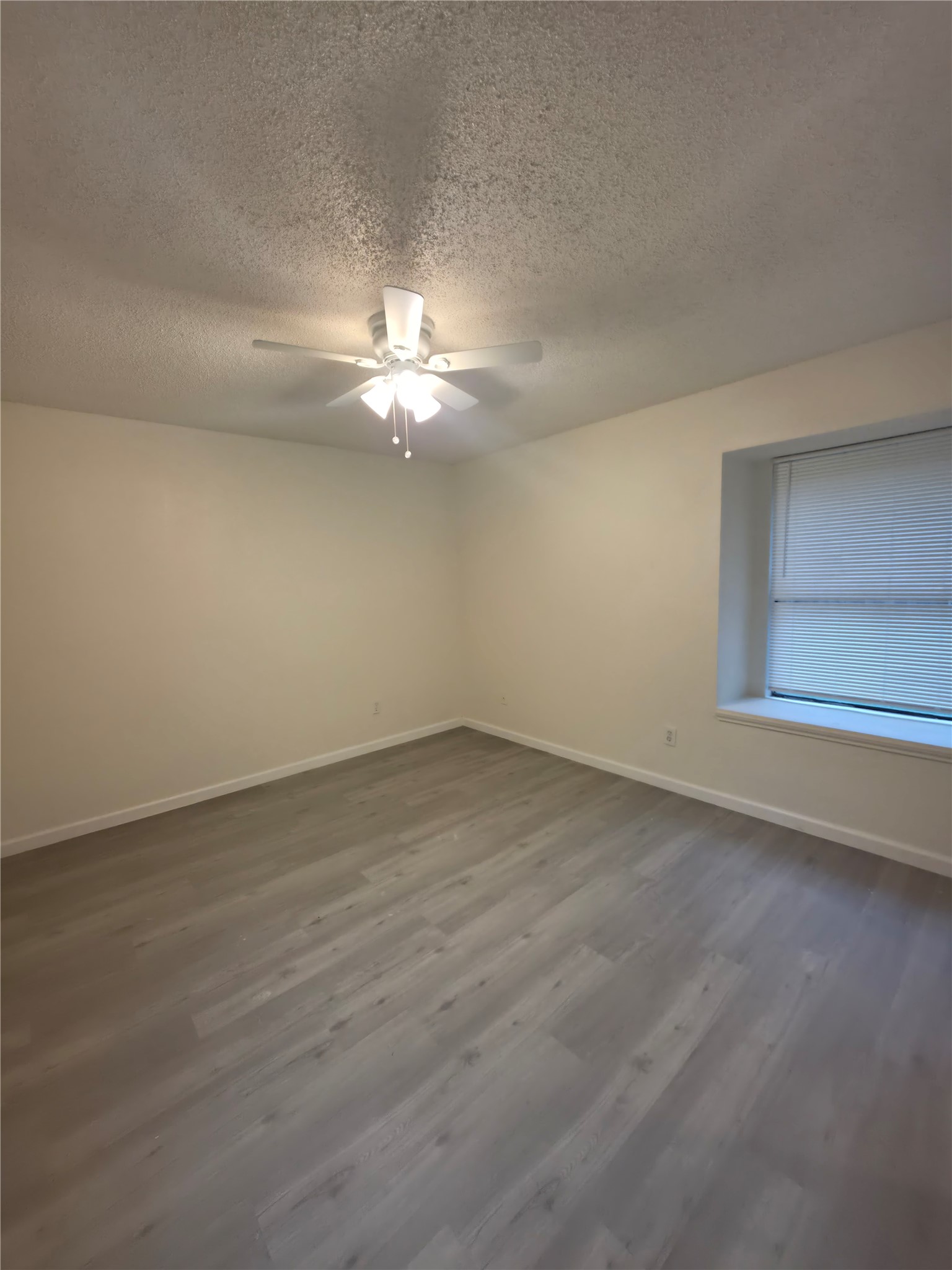 323 Valley Spring Drive Arlington TX 76018