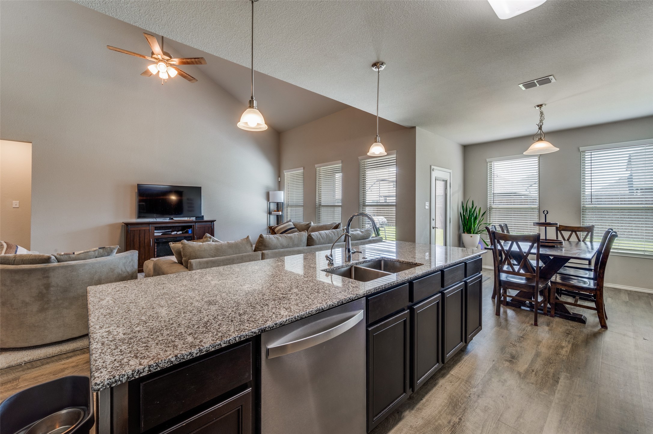 1508 Pleasant Knoll Trail Aubrey TX 76227