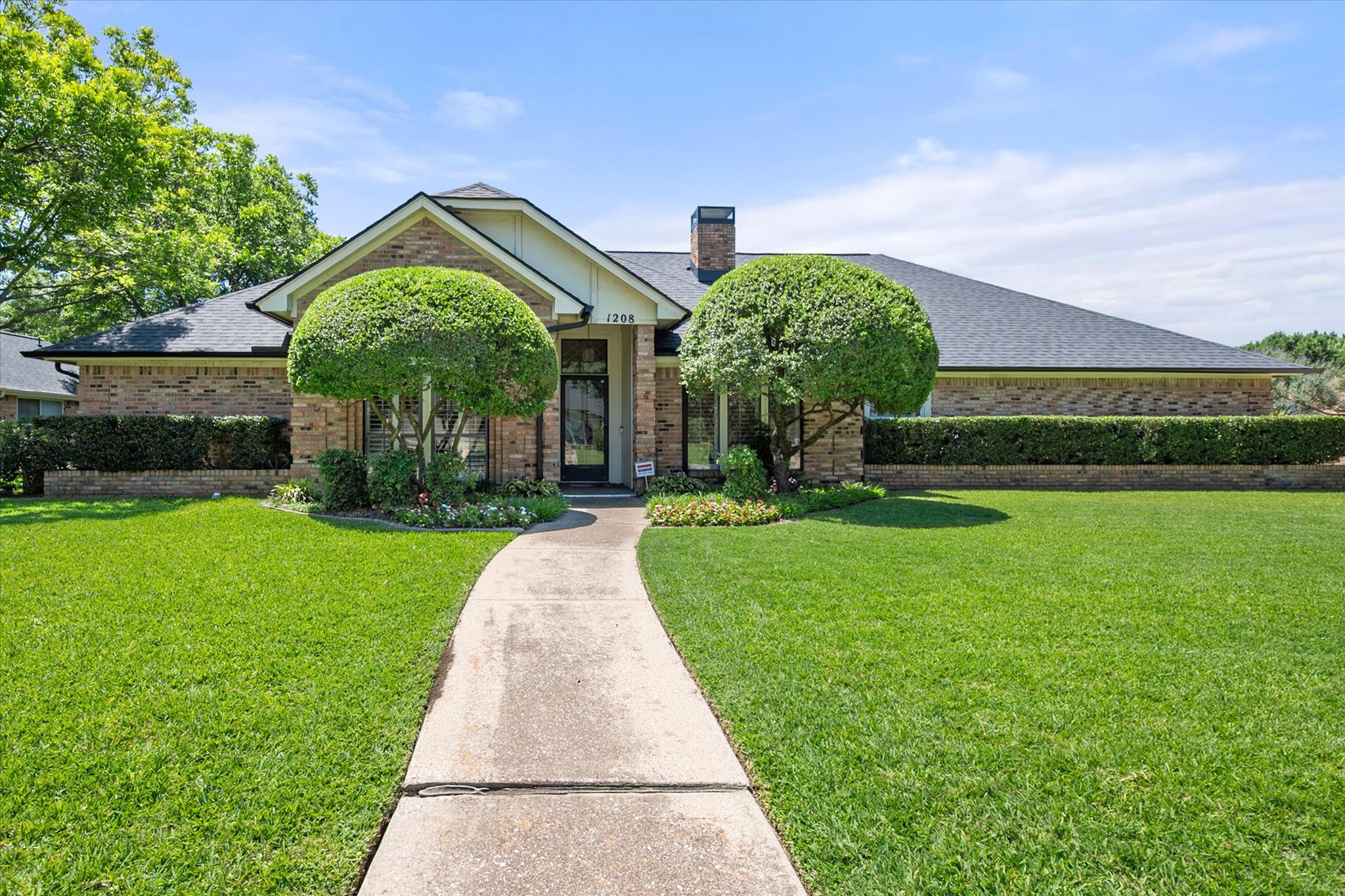 1208 Fairfax Drive Mansfield TX 76063
