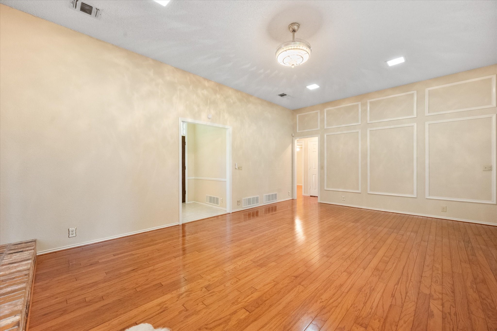 1208 Fairfax Drive Mansfield TX 76063