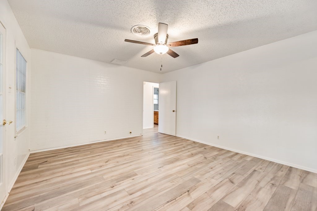 3908 Tejas Trail Lake Worth TX 76135