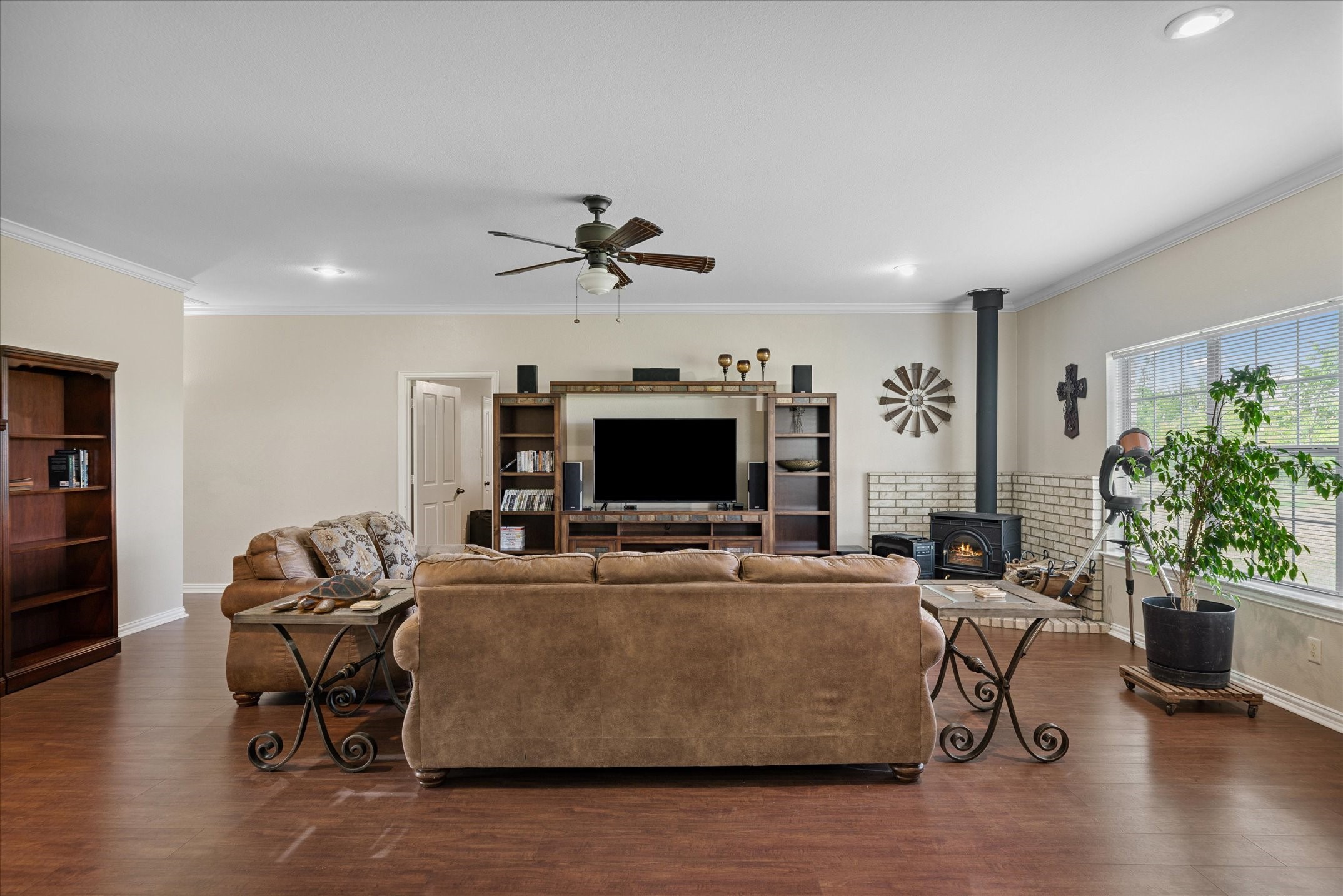 4647 Vz County Road 3416 Wills Point TX 75169