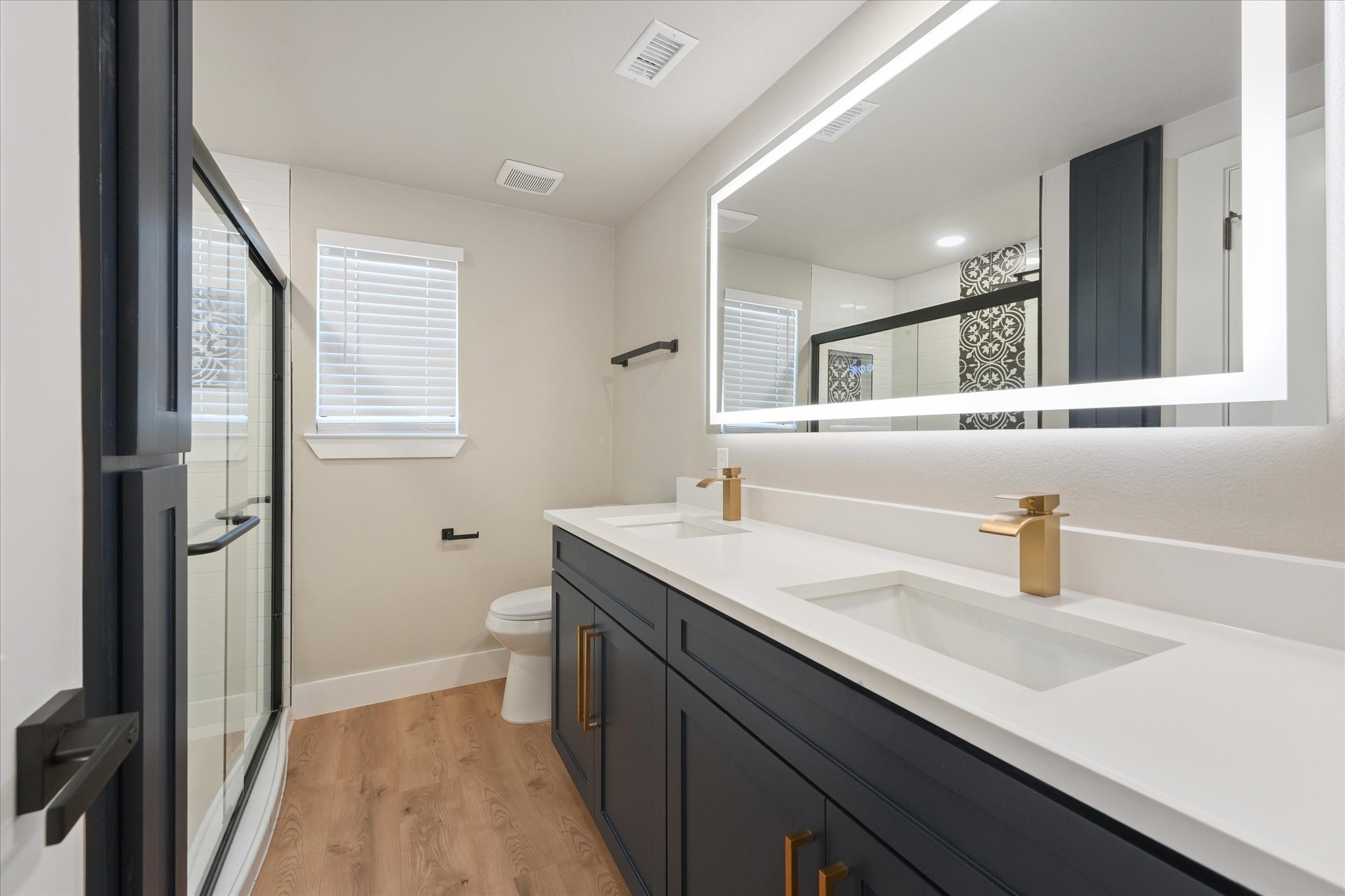 300 Steinman Avenue Dallas TX 75203