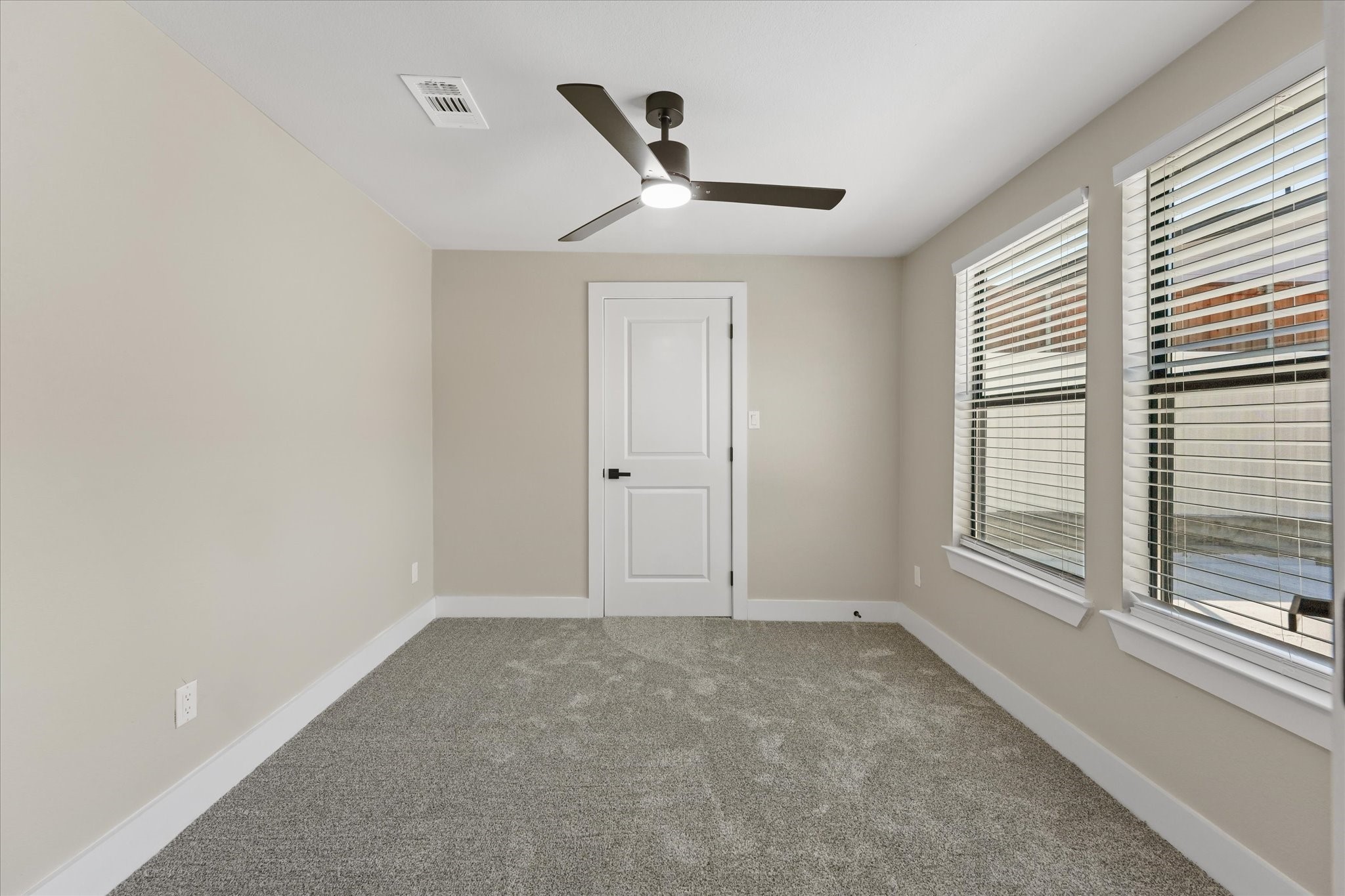 300 Steinman Avenue Dallas TX 75203