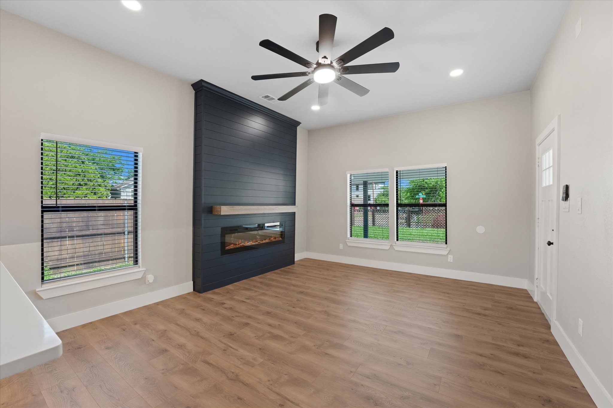 300 Steinman Avenue Dallas TX 75203