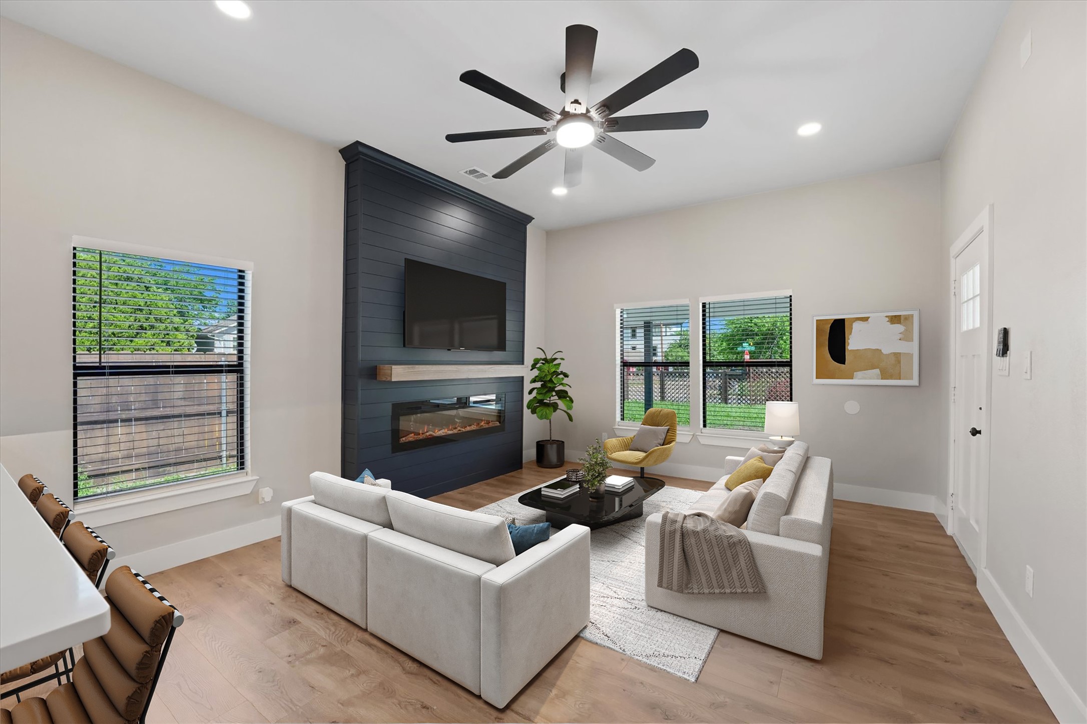 300 Steinman Avenue Dallas TX 75203