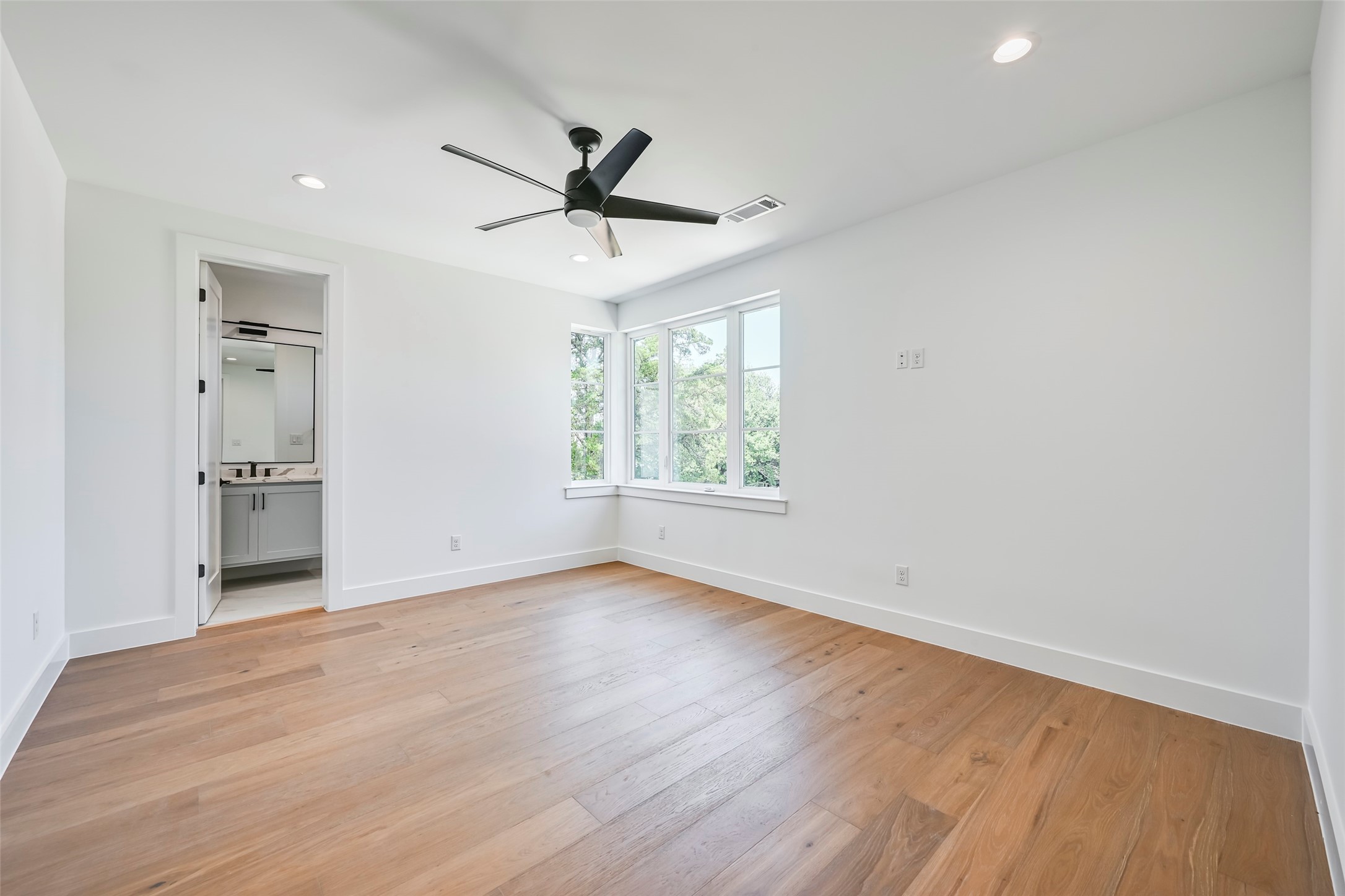 6226 Lakeshore Drive Dallas TX 75214